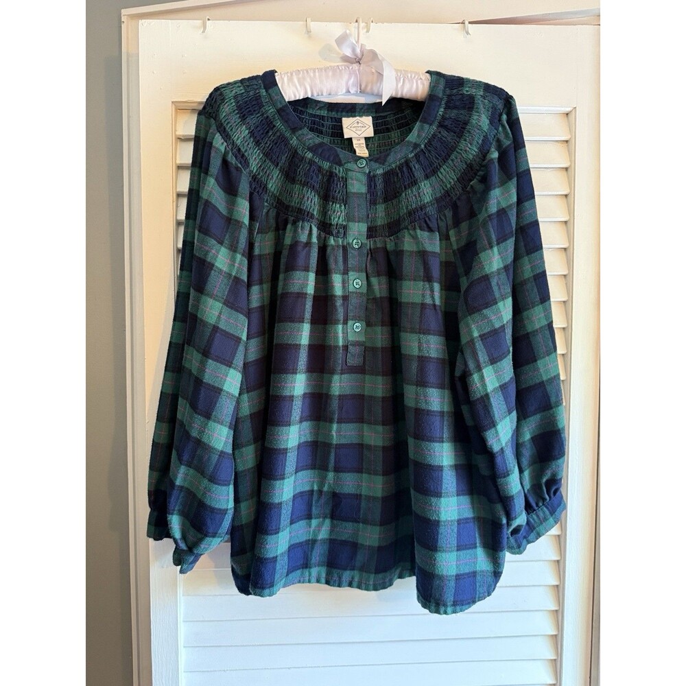 St. John's Bay 2X Green Blue Plaid Flannel Top Smocked Long Sleeve Shirt Casual